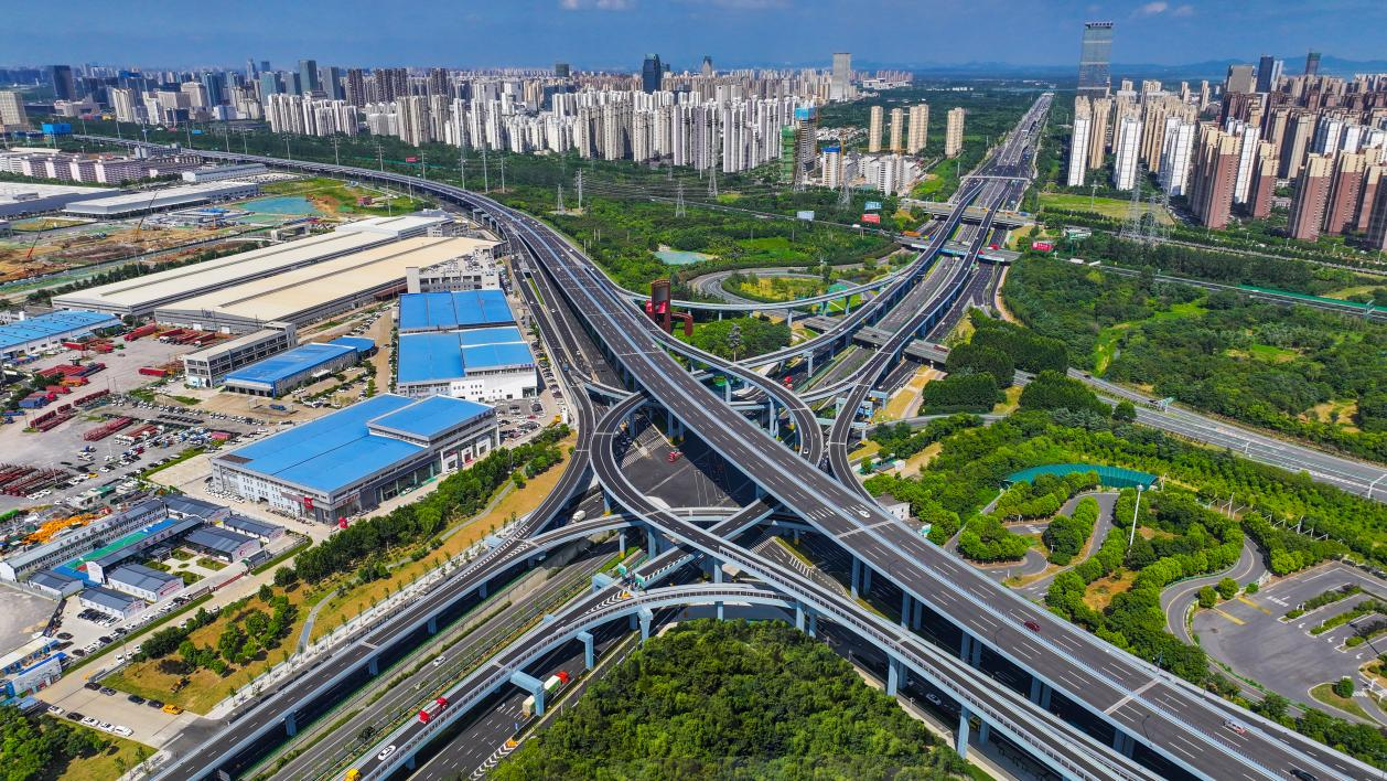 18新利LUCK官网(中国)股份有限公司